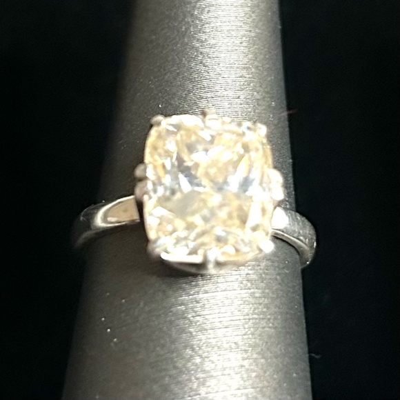 Genuine 7.00 CTs Off White Diamond Ring Cushion Cut 925 Silver - Picture 2 of 12